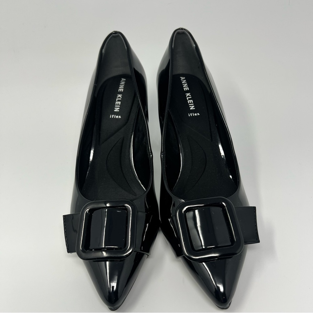 Anne Klein Black Patent Block Heel Pumps with Buckle - Picture 4 of 7